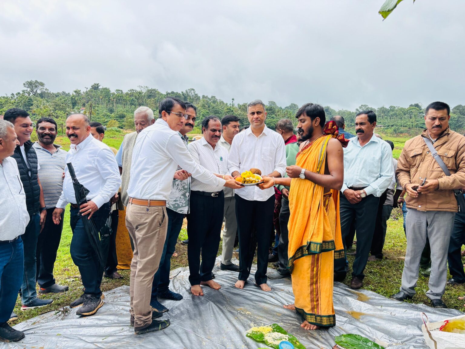 ಹುದಿಕೇರಿಯಲ್ಲಿ ವಿದ್ಯುತ್ ಉಪಕೇಂದ್ರಕ್ಕೆ ಶಾಸಕ ಪೊನ್ನಣ್ಣ ಭೂಮಿ ಪೂಜೆ
