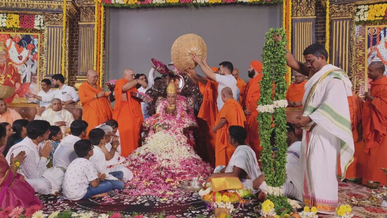 ಗುರುಪೂರ್ಣಿಮೇಯಂದು ಗುರುವಿನ ಆಶೀರ್ವಾದ ಪಡೆದ ಶಾಸಕ ಮಂತರ್ ಗೌಡ