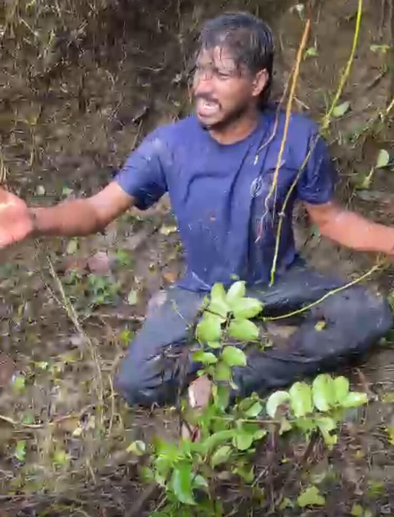 ಕತ್ತಿಯಿಂದ ಮಹಿಳೆಗೆ ಕಡಿದು ದರೋಡೆ ಮಾಡಲೆತ್ನಿಸಿದ ಪಾಲಿಬೆಟ್ಟದ ಯುವಕನನ್ನು ಹಿಡಿದ ಸ್ಥಳೀಯರು