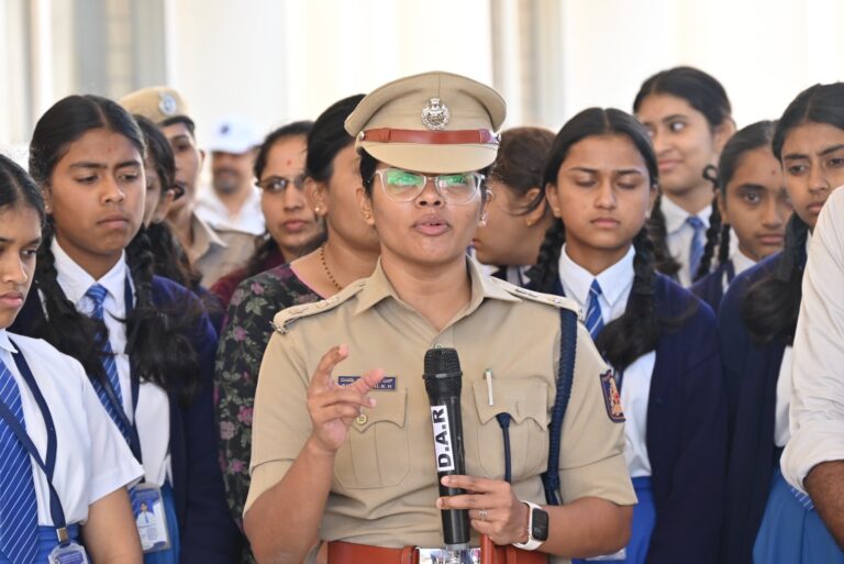 ಸಮಾಜದ ಸಮಸ್ಯೆ ಆಲಿಸಿದ ನೂತನ ಎಸ್ಪಿ ಆರ್ ಬಿಂದುಮಣಿ