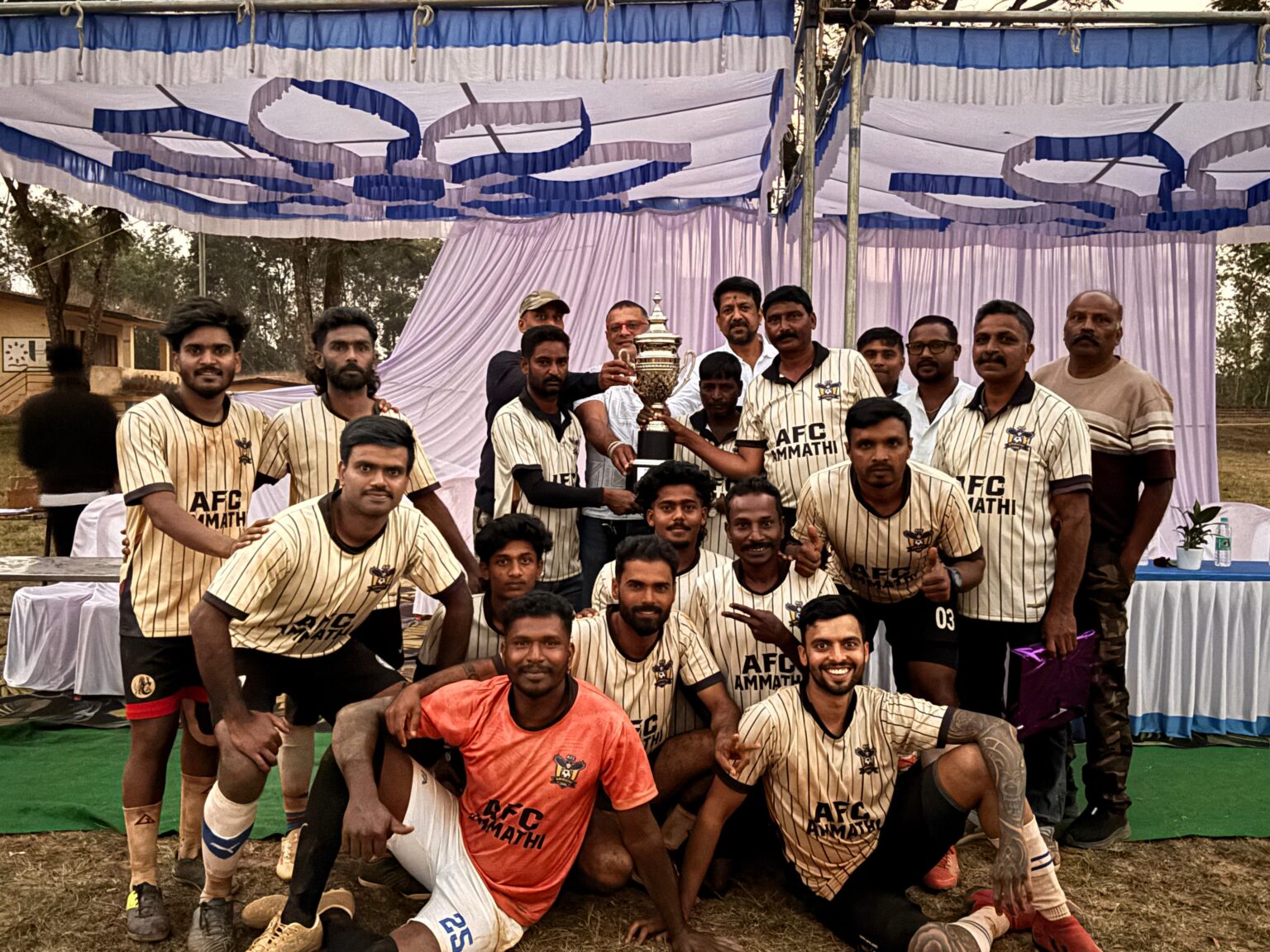 ಅಮ್ಮತ್ತಿ ಒಂಟಿಯಂಗಡಿ ಪ್ರೀಮಿಯರ್ ಲೀಗ್ : ಎ.ಎಫ್.ಸಿ ಅಮ್ಮತ್ತಿ ಚಾಂಪಿಯನ್ಸ್