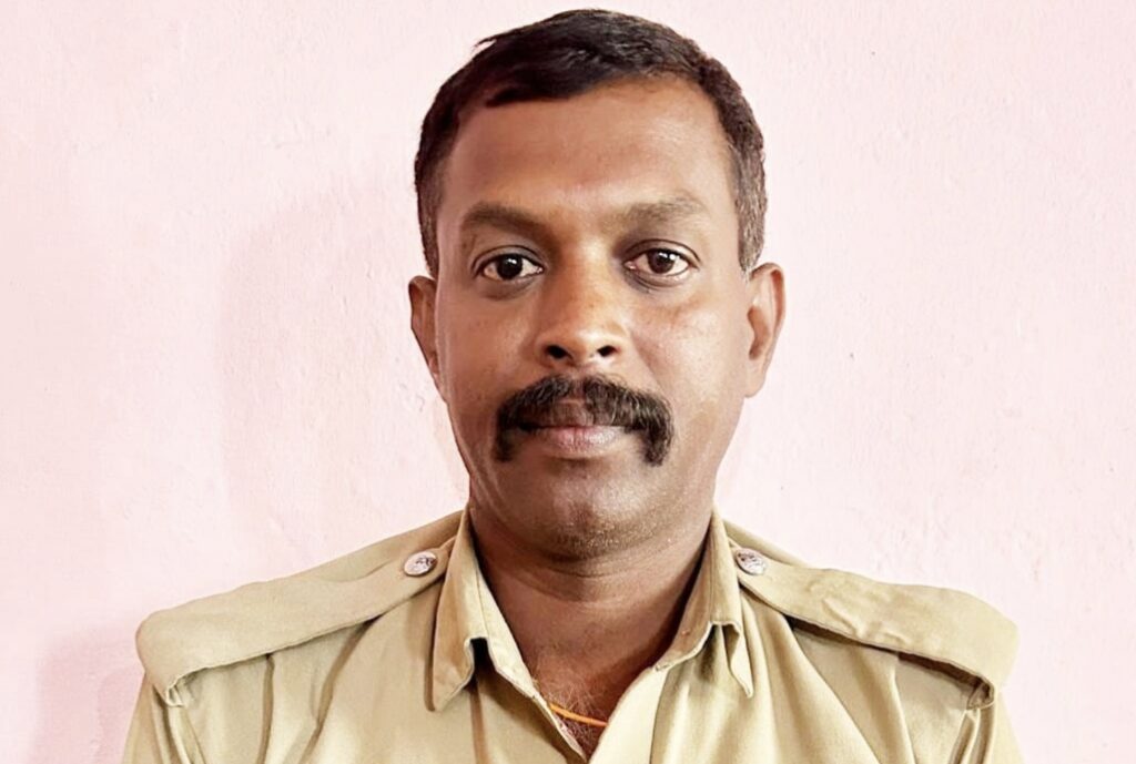 ಕುಟ್ಟ ಪೊಲೀಸ್ ಠಾಣಾ ಸಿಬ್ಬಂದಿ ಎ.ಟಿ ಮಂಜುನಾಥ್ ರಚಿತ ಕೃತಿ “ಕಾಣದ ಕಡಲು” ಲೋಕಾರ್ಪಣೆ