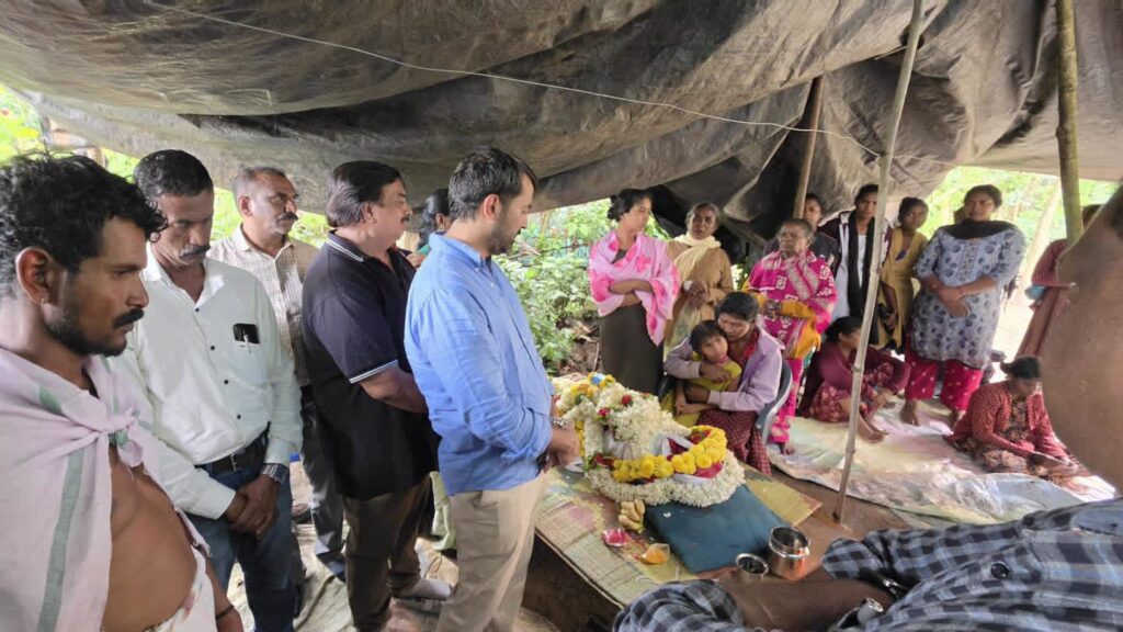 ಆಟವಾಡುತ್ತಾ ಶಾಶ್ವತ ನಿದ್ರೆಗೆ ಜಾರಿದ ಅಪೂರ್ವ… ಕಣ್ಣೀರಿಟ್ಟ ಕುಟುಂಬಕ್ಕೆ ಮಂತರ್ ಗೌಡ ಸಾಂತ್ವನ